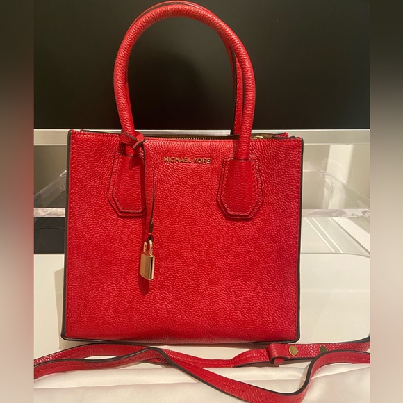 Michael Kors - Mercer Pebbled Leather Bag - Red/Gold - Excellent Condition - Picture 7 of 11